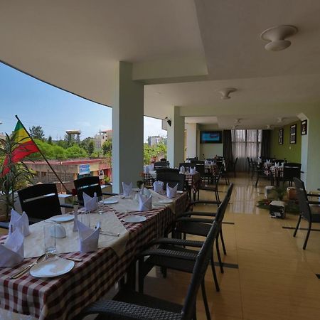 Rahnile Hotel บาเฮอร์ดาร์ ภายนอก รูปภาพ